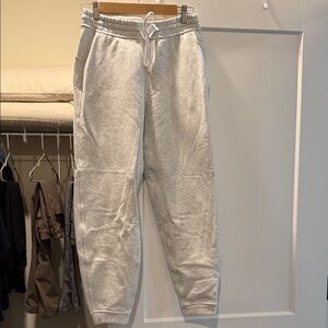 Lululemon Gray Jogger Sweatpants Size 6